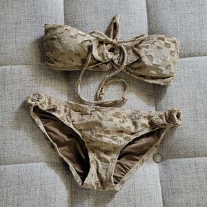 Beautiful Marc Jacob's bikini. Like New!!